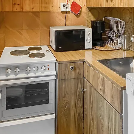 4 Bedroom Lovely In * Nordfjordeid